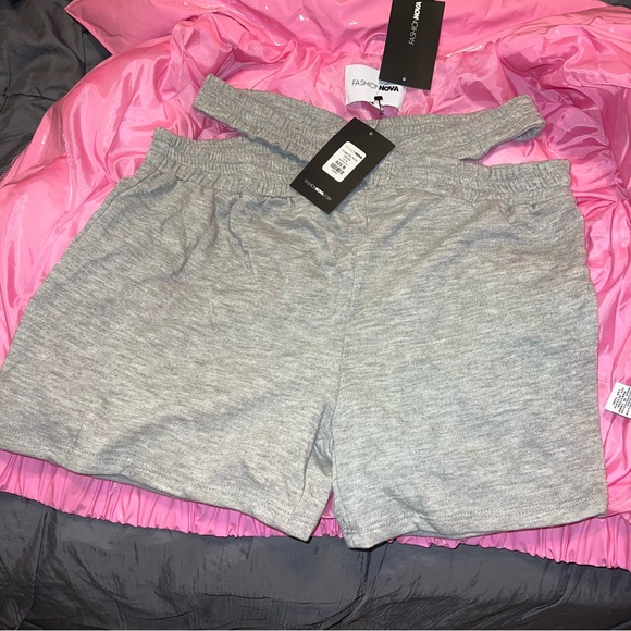 Cross My Mind Shorts - Heather Grey - Picture 4 of 8